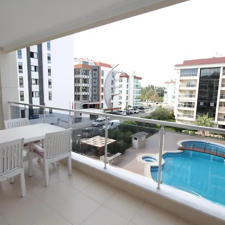 Apartment Luxury Four Seasons Kestel 1+1 *